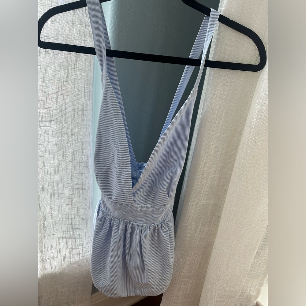 Free people peplum top SZ 0! So cute and in style